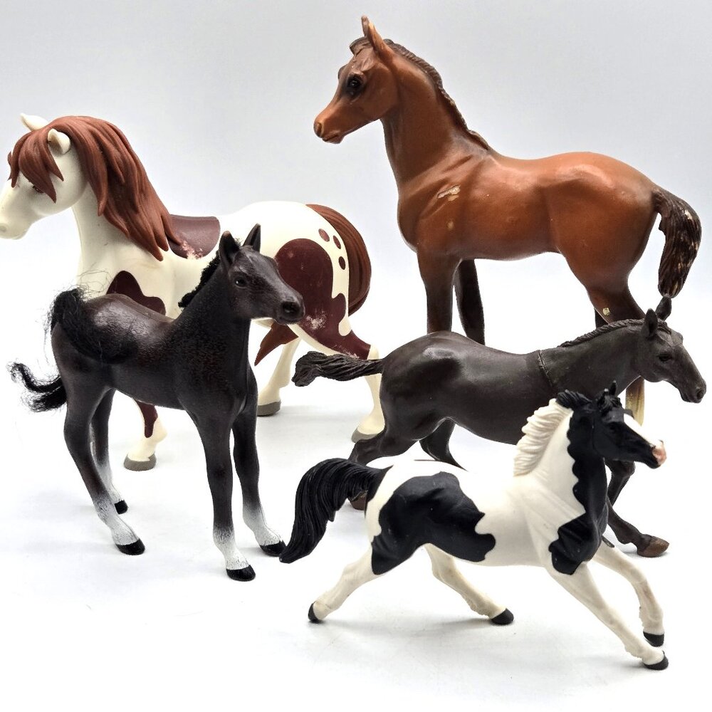 5 Small Horses Pony Hard Plastic Toys Assorted Colors and Brands